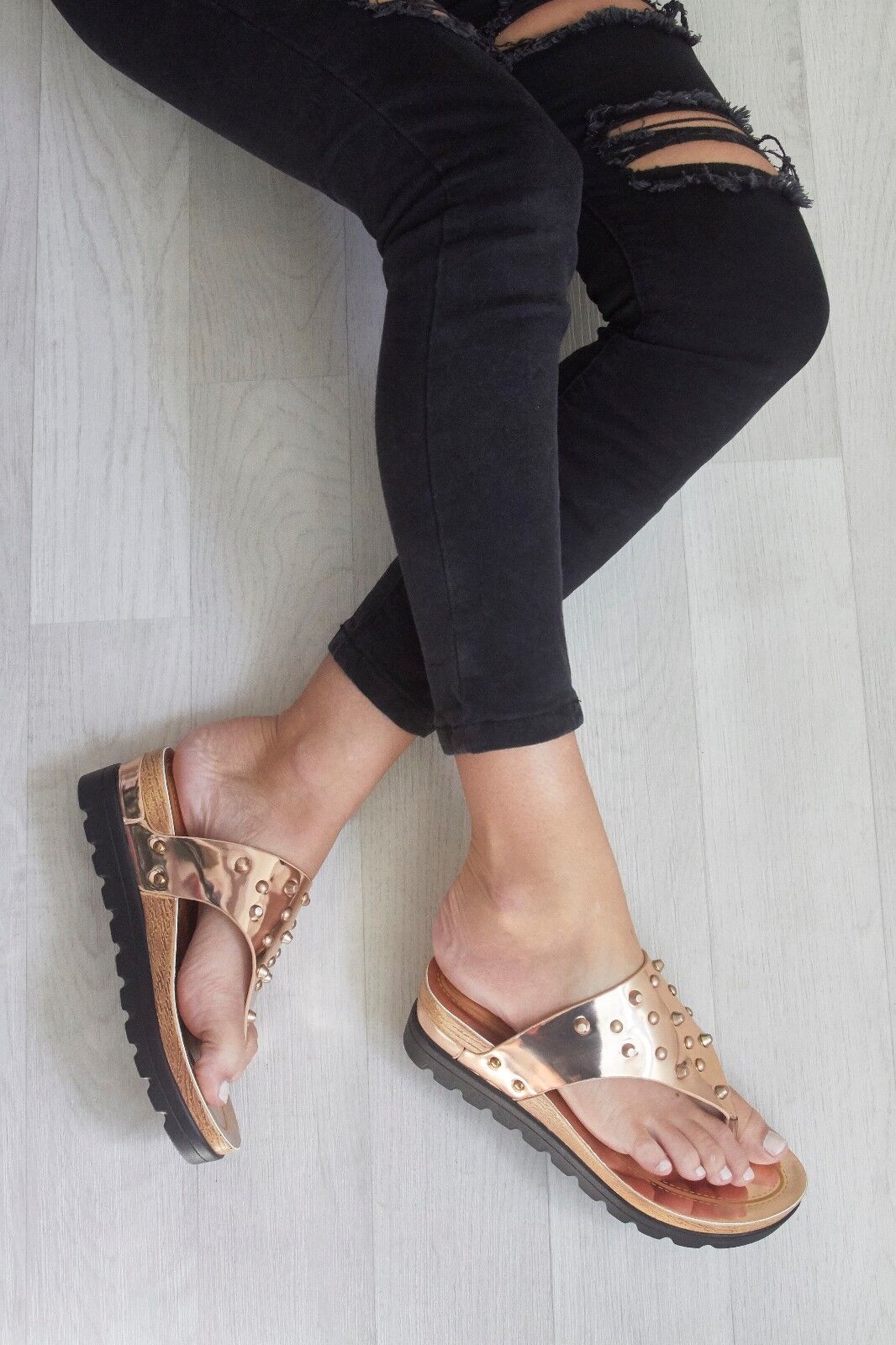 LADIES WOMENS TOE POST STUDS LOW WEDGE FLIP FLOPS SUMMER SANDALS SHOES SIZE