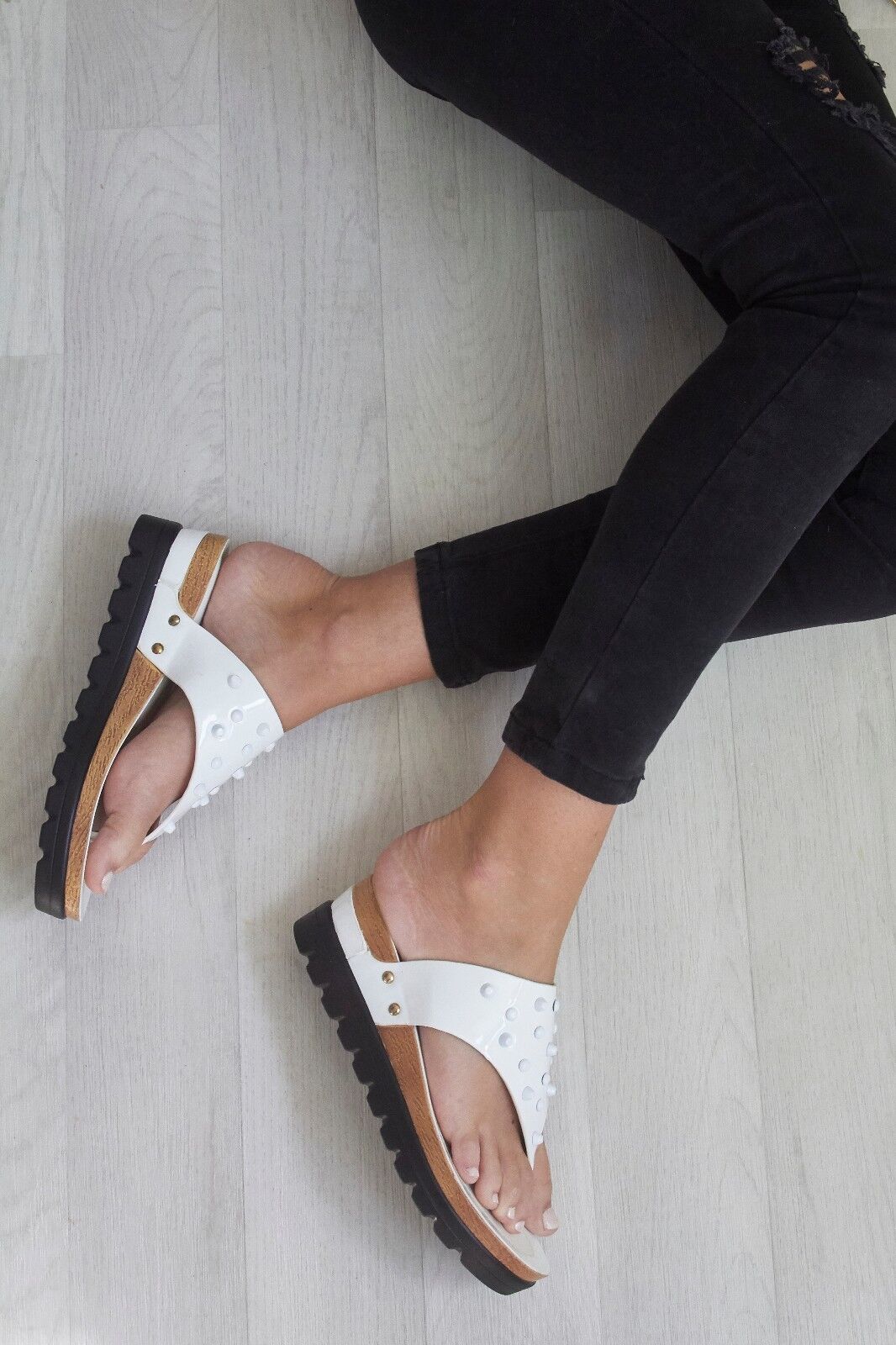 LADIES WOMENS TOE POST STUDS LOW WEDGE FLIP FLOPS SUMMER SANDALS SHOES SIZE 