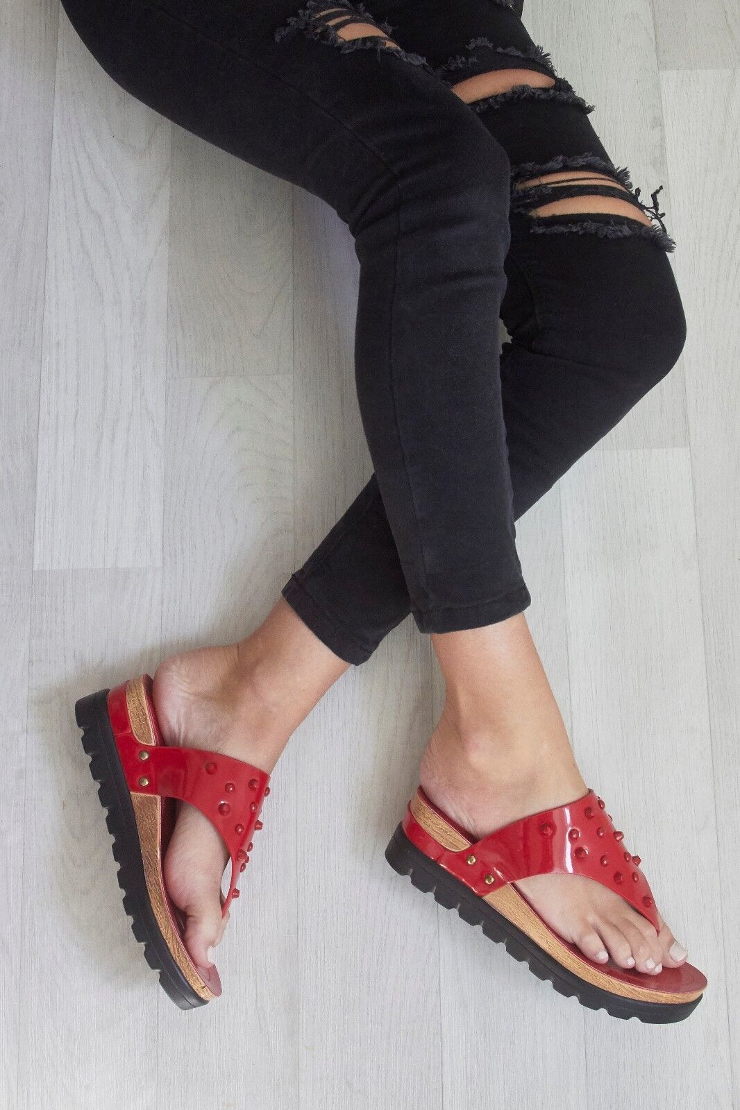 LADIES WOMENS TOE POST STUDS LOW WEDGE FLIP FLOPS SUMMER SANDALS SHOES SIZE 